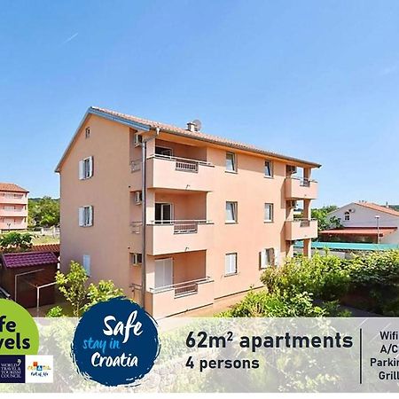 Apartments Dunja Malinska Extérieur photo