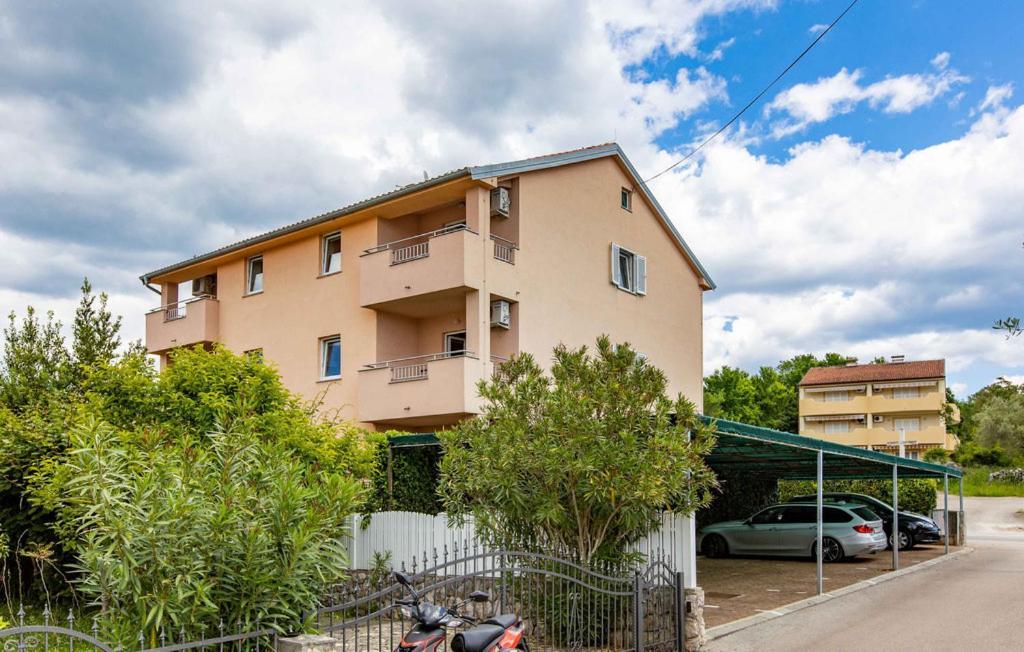 Apartments Dunja Malinska Extérieur photo